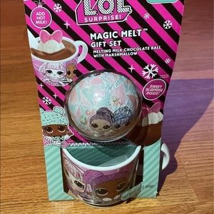 L.O.L. Surprise! Mug and 1 Chocolate Bomb